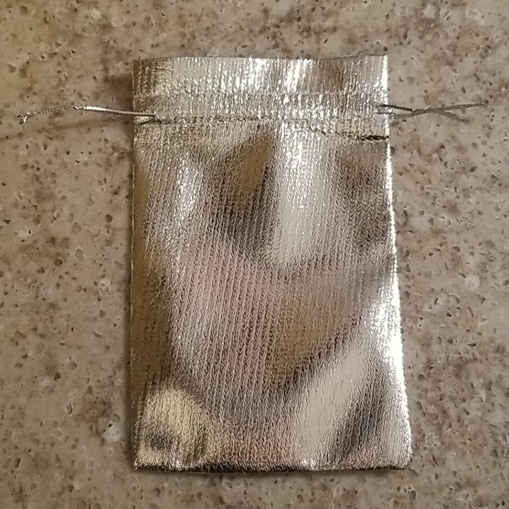 25pcs mixed silver and gold metallic bags - Picture 3 of 5